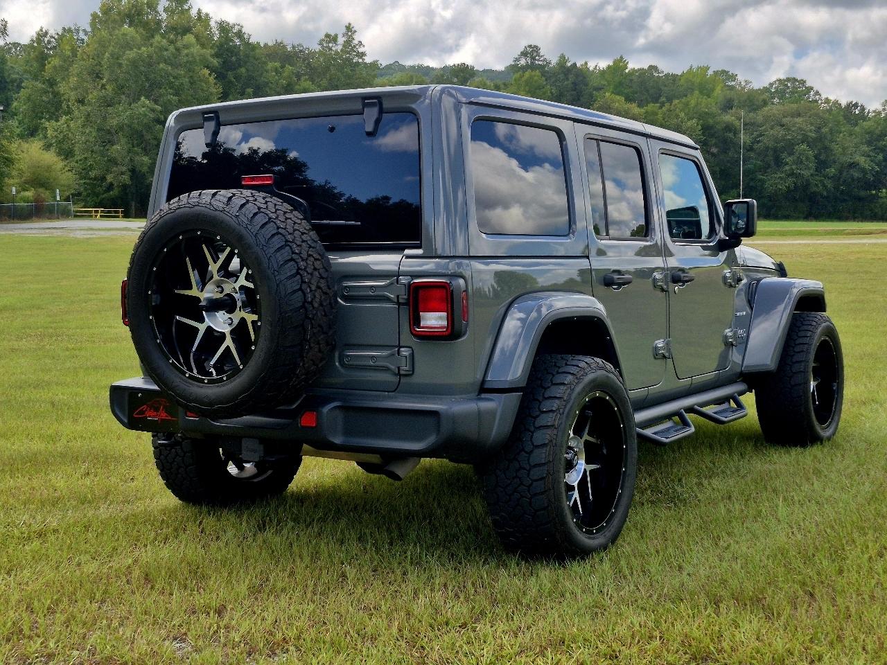 Jeep Wrangler Unlimited Sahara 4D SUV 4WD 2023