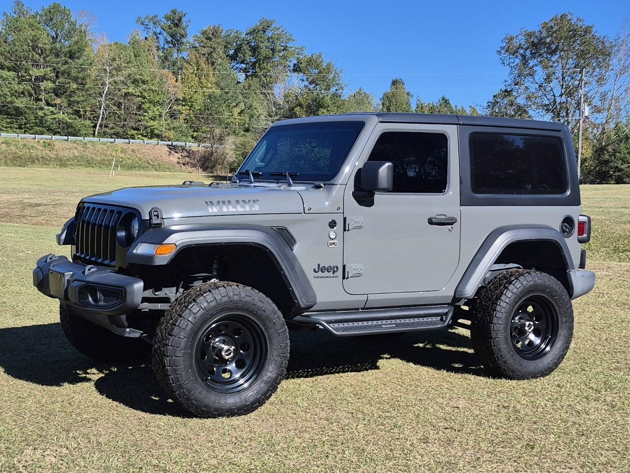 Jeep Wrangler Willys Sport 2021