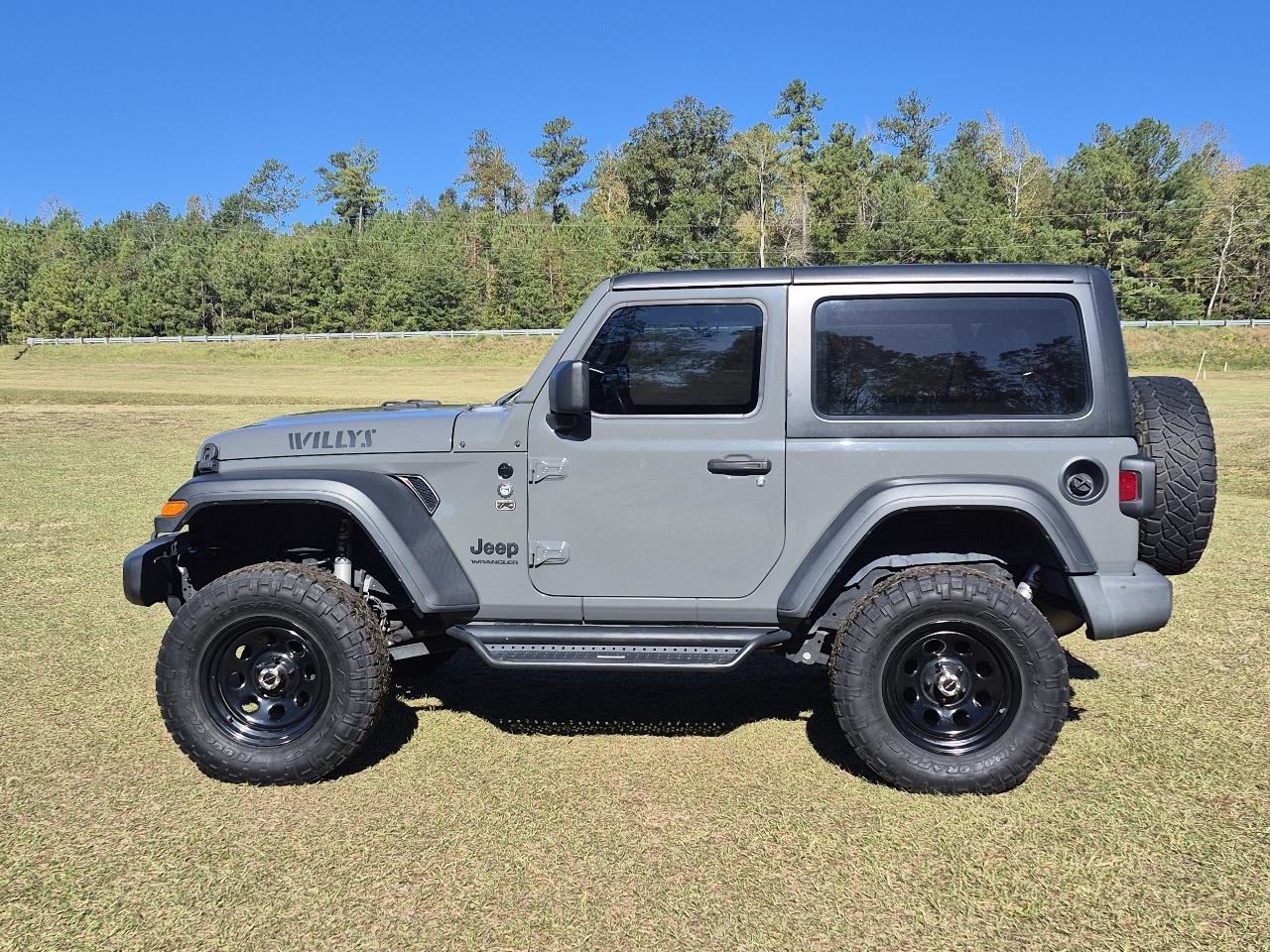 Jeep Wrangler Willys Sport 2021