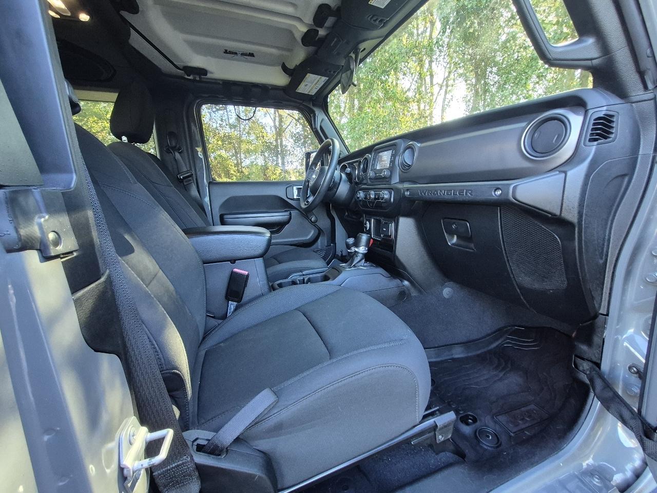 Jeep Wrangler Willys Sport 2021