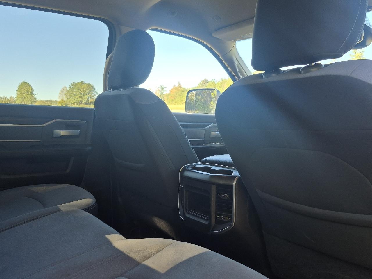 RAM 3500 Big Horn Crew Cab SWB 4WD 2019