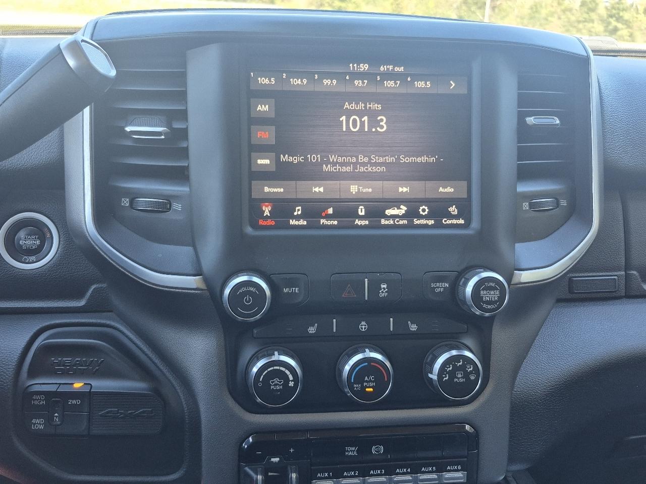 RAM 3500 Big Horn Crew Cab SWB 4WD 2019