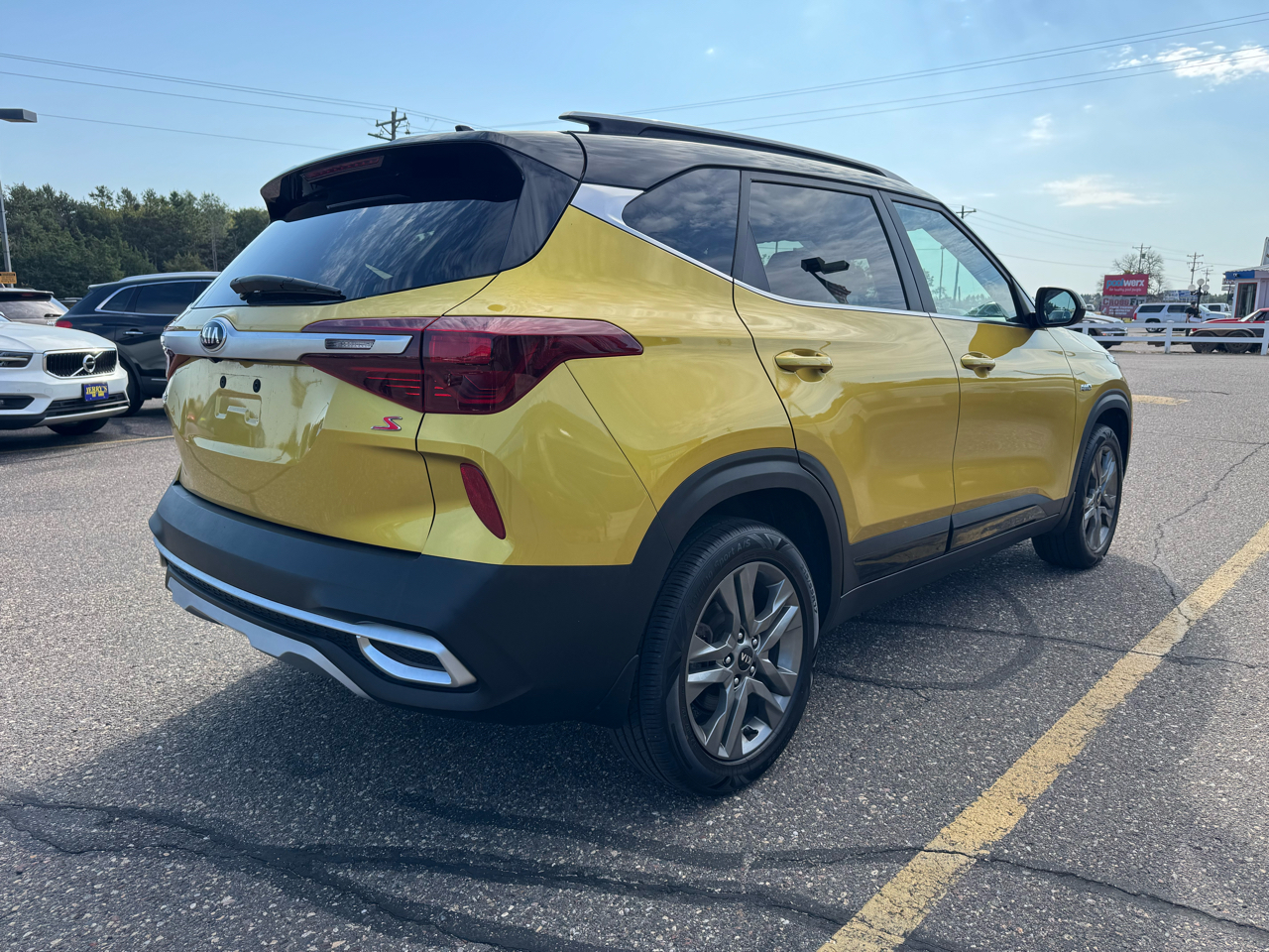 2021 Kia Seltos S photo 4