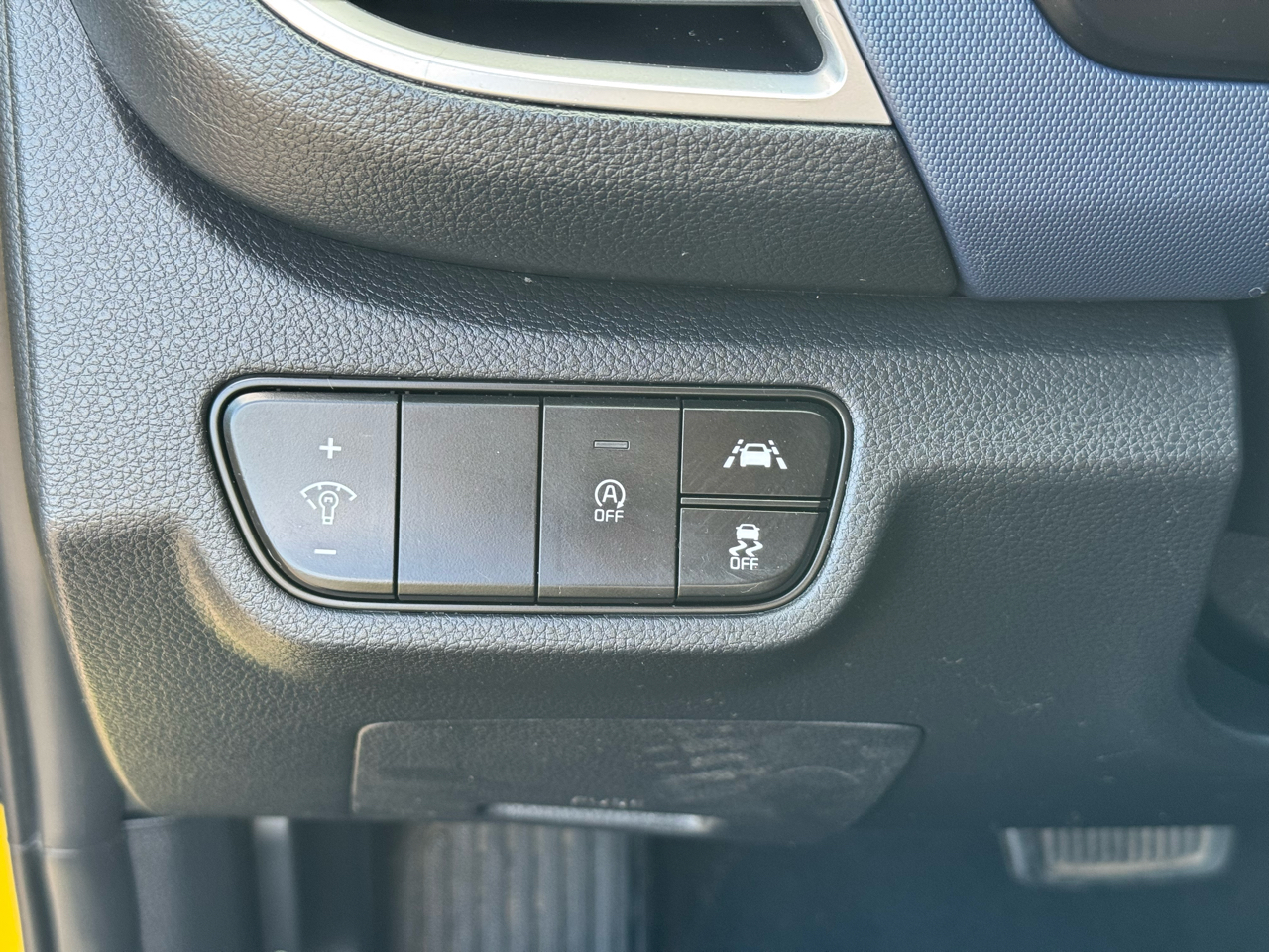 2021 Kia Seltos S photo 12