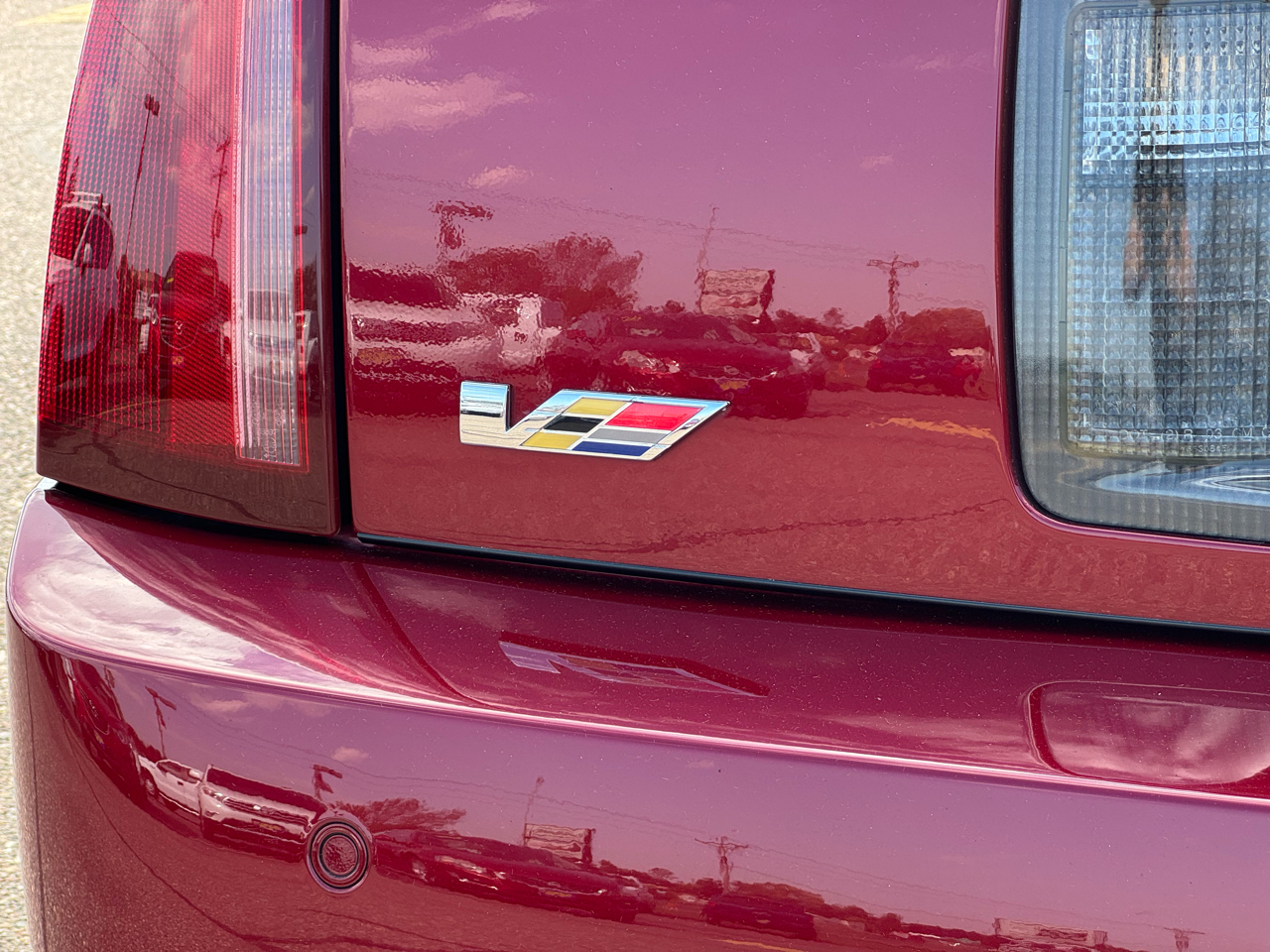 2006 Cadillac XLR photo 2