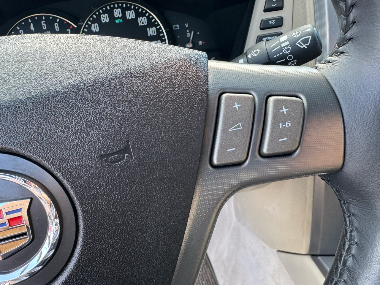 2006 Cadillac XLR photo 7