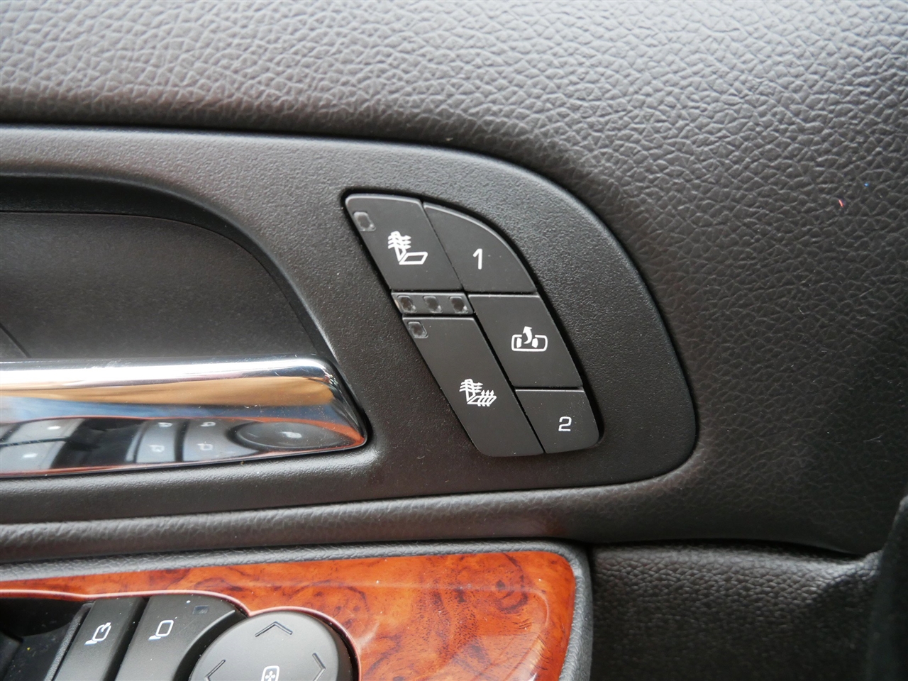 Chevrolet Tahoe LT 4WD 2011 Chevrolet Tahoe LT 4WD 2011