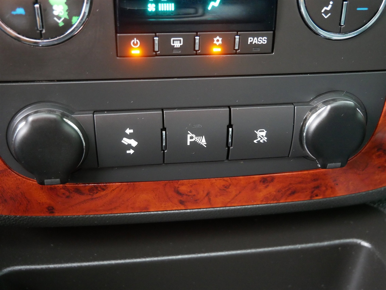 Chevrolet Tahoe LT 4WD 2011 Chevrolet Tahoe LT 4WD 2011