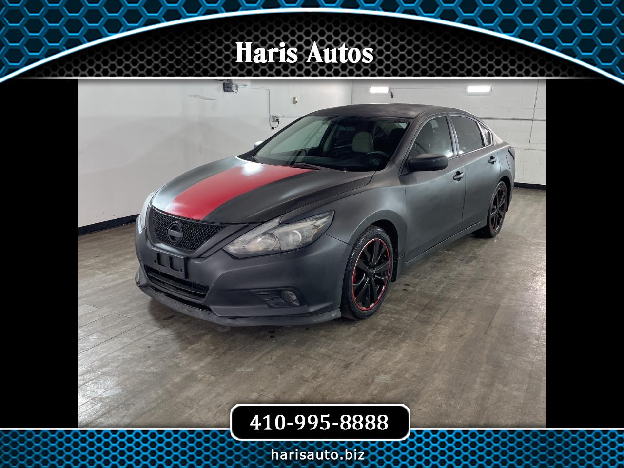 2016 Nissan Altima SR's photo