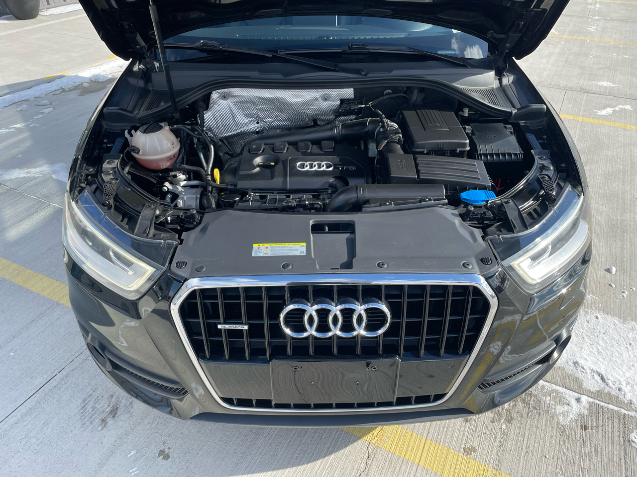 Audi Q3 2.0T quattro Premium Plus 2015