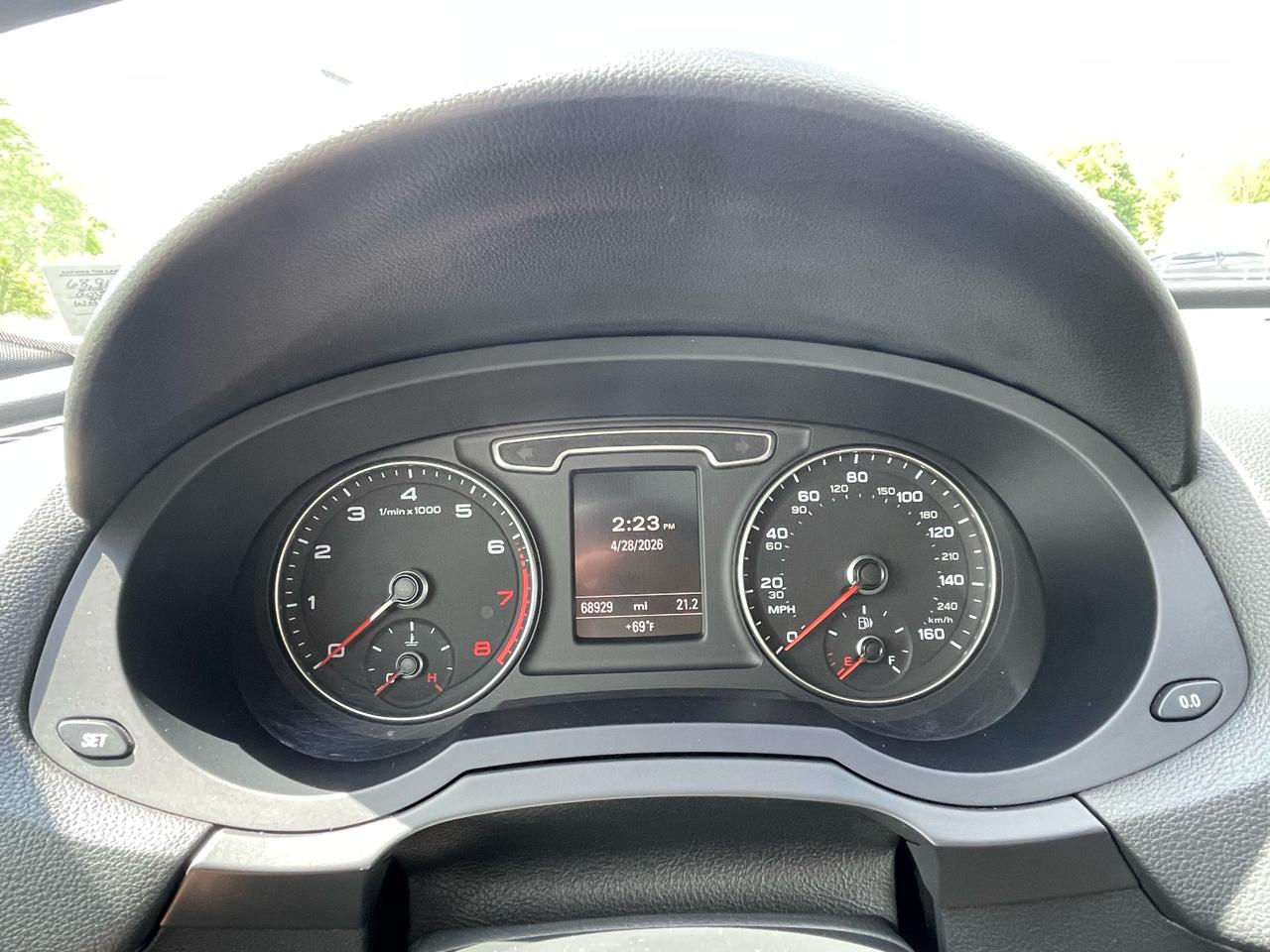 Audi Q3 2.0T quattro Premium Plus 2015