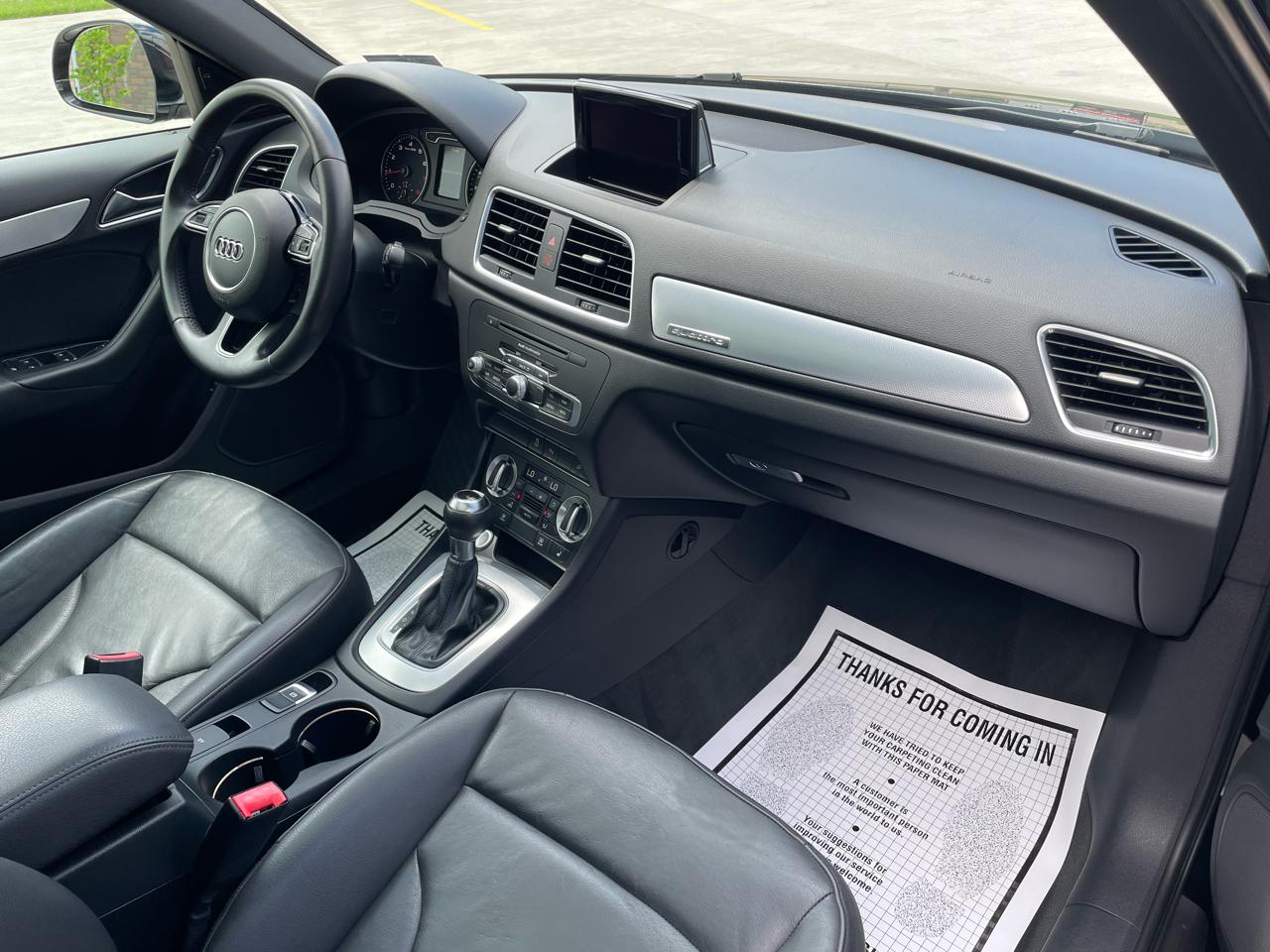 Audi Q3 2.0T quattro Premium Plus 2015