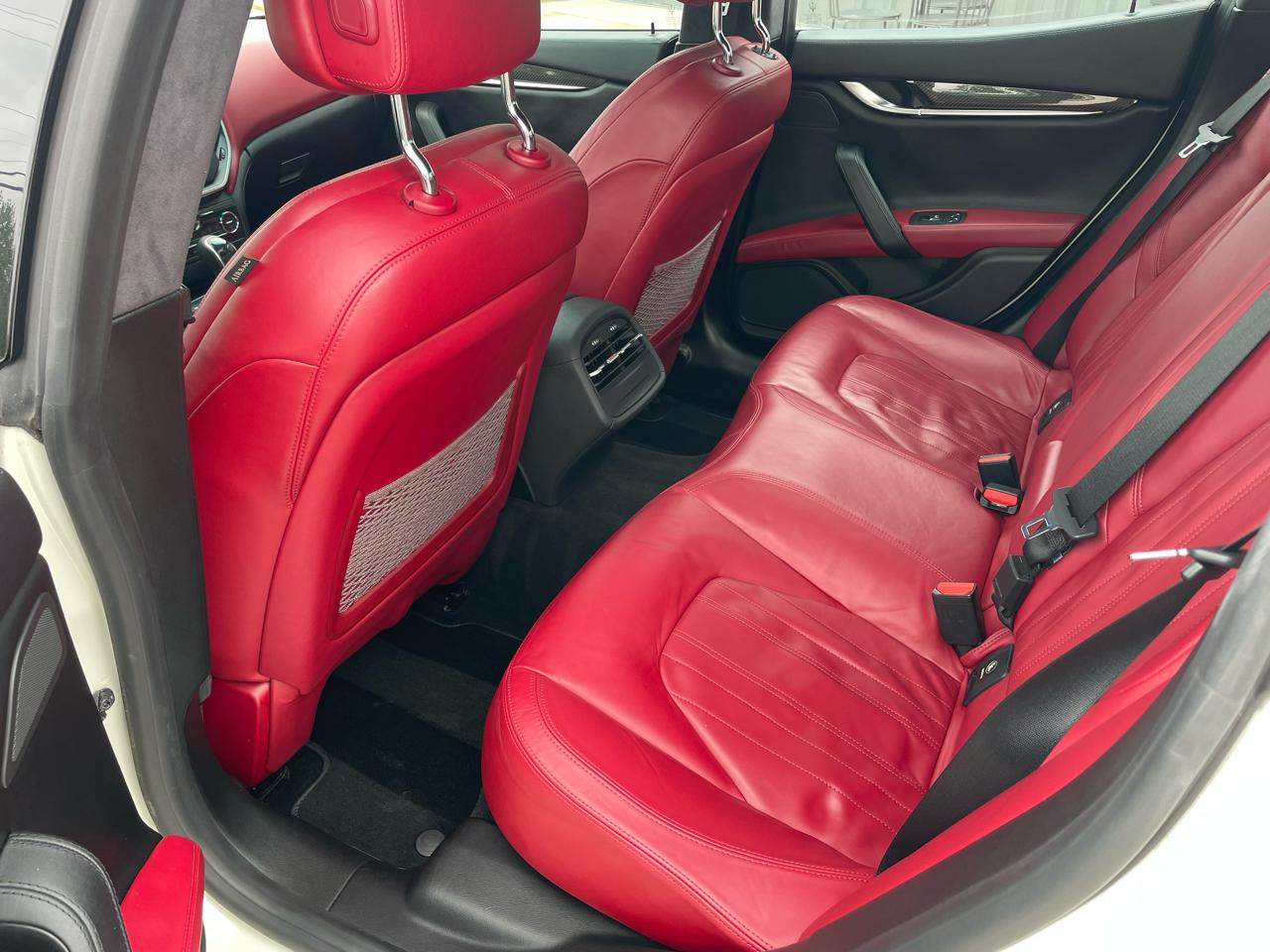 Maserati Ghibli  2014