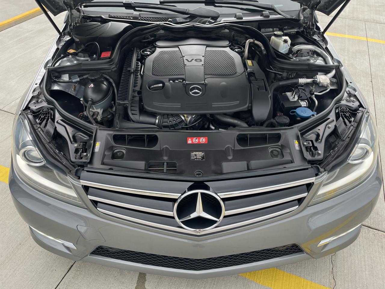 Mercedes-Benz C-Class C300 4MATIC Sport Sedan 2014
