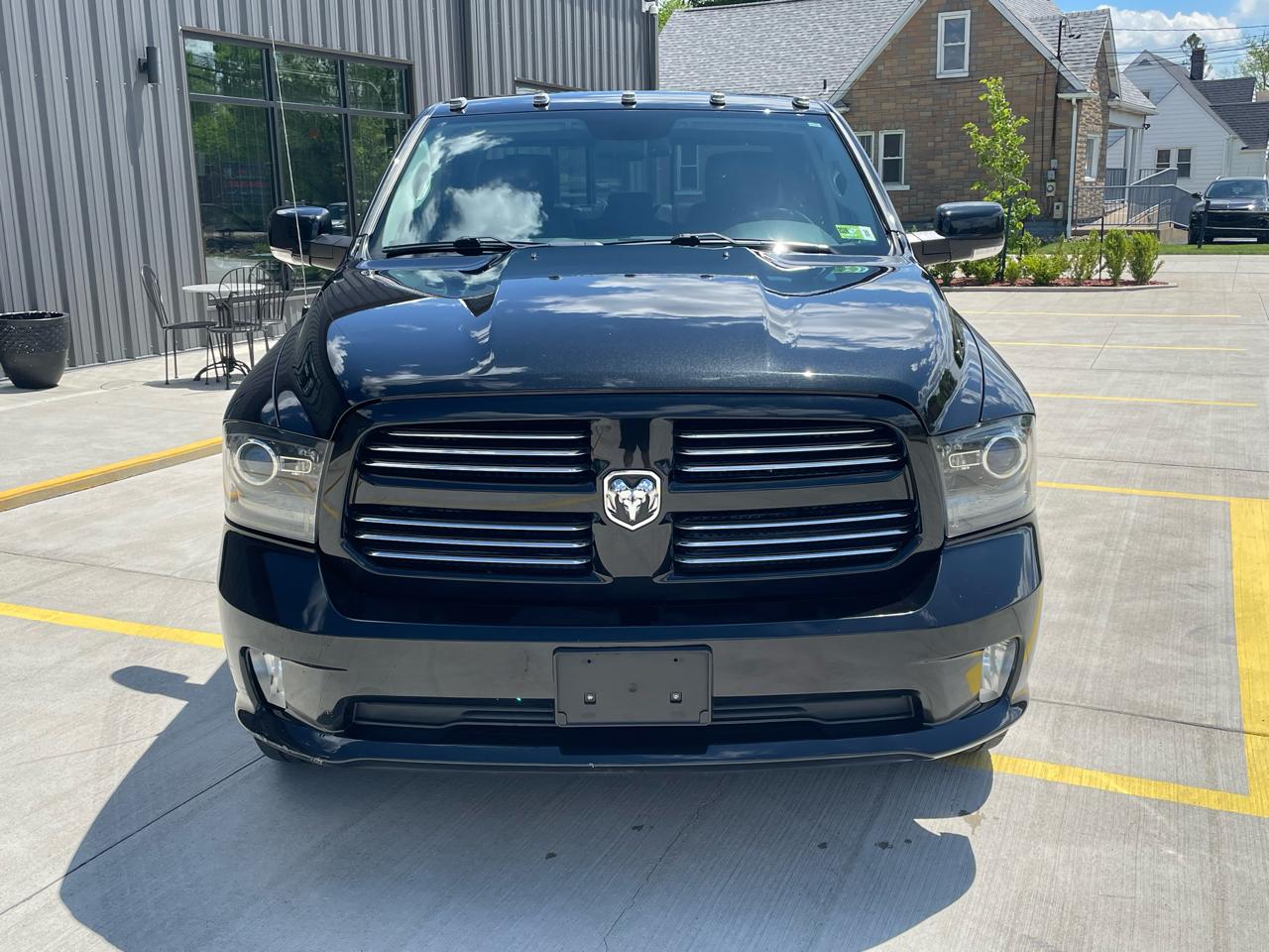 RAM 1500 Sport Crew Cab SWB 4WD 2016