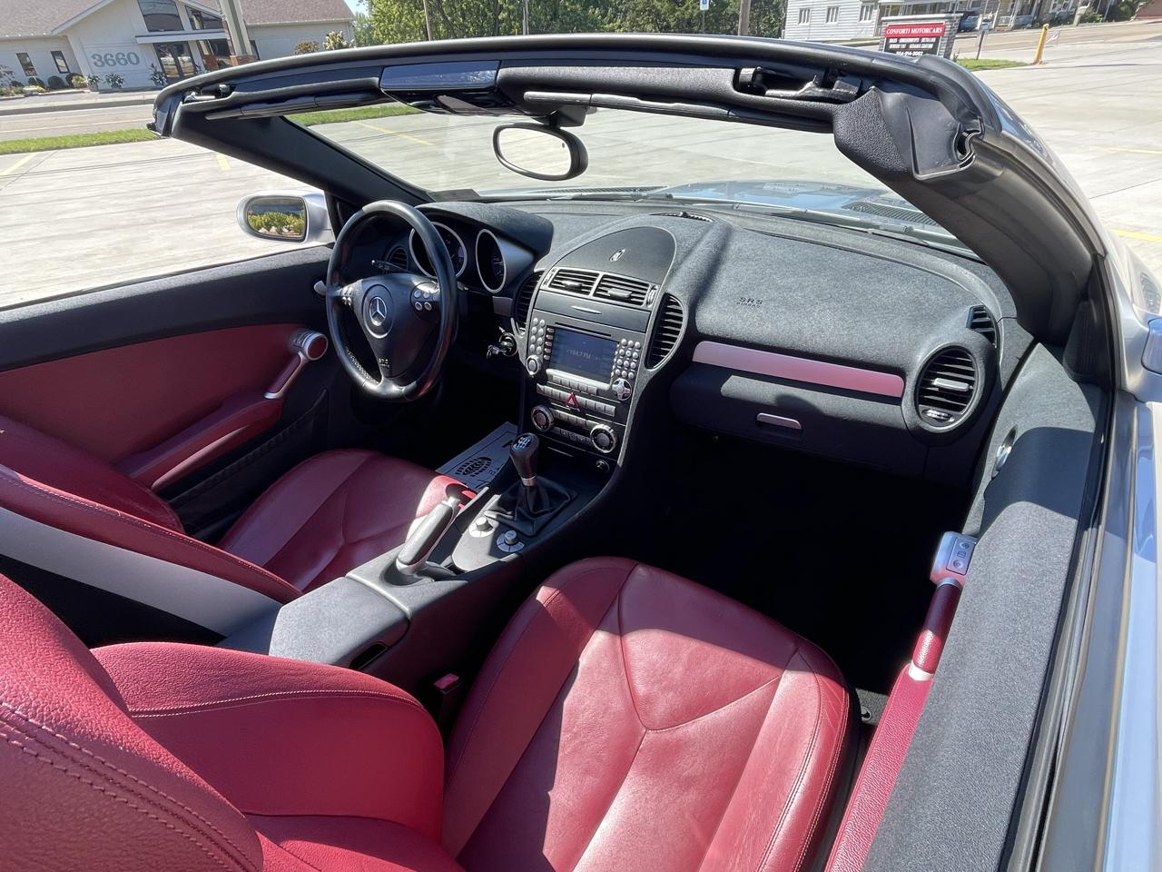 Mercedes-Benz SLK SLK350 2005