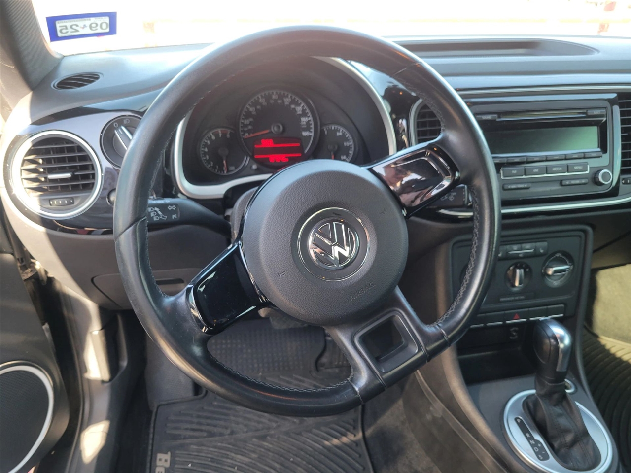 Volkswagen Beetle  2012