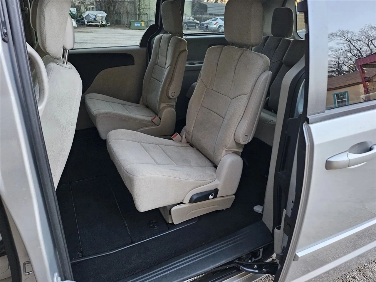 Dodge Grand Caravan  2012