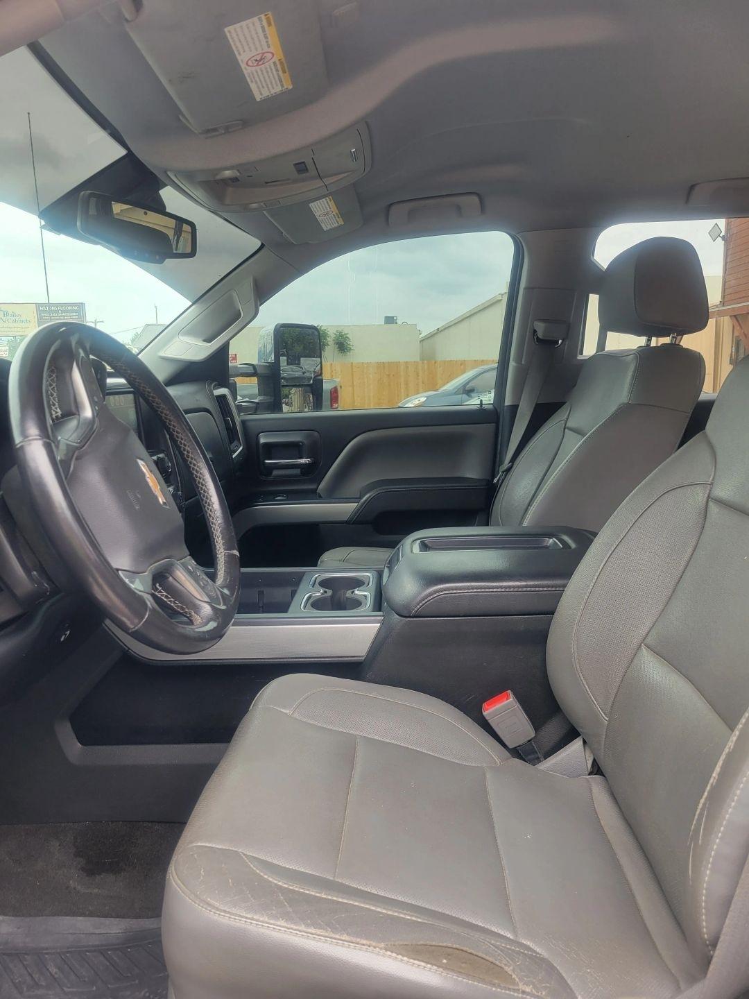 Chevrolet Silverado 3500HD  2015