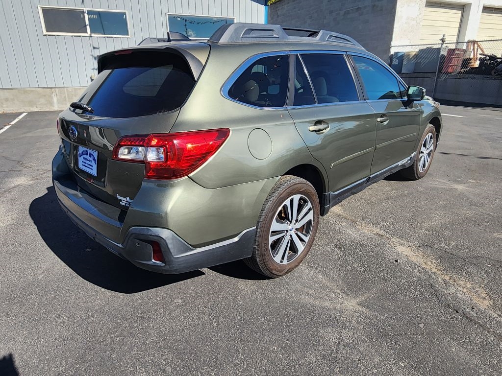 Subaru Outback  2018 Subaru Outback  2018