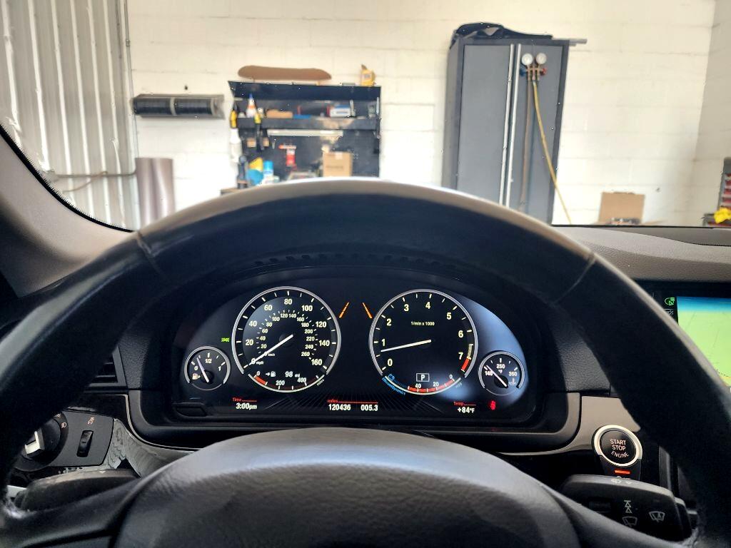 BMW 5-Series  2015 BMW 5-Series  2015