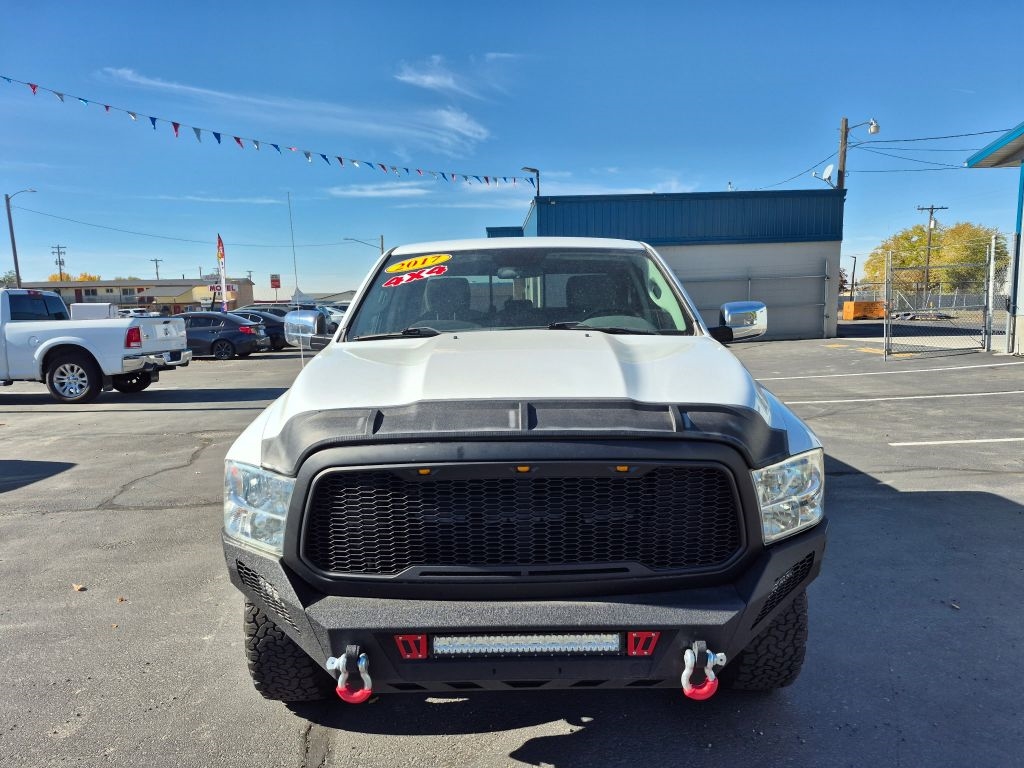 2017 RAM 1500 SLT