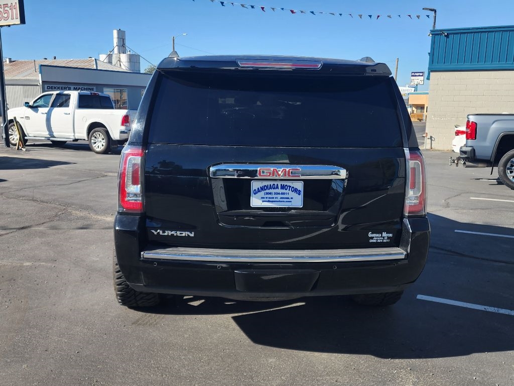 GMC Yukon Denali  2015
