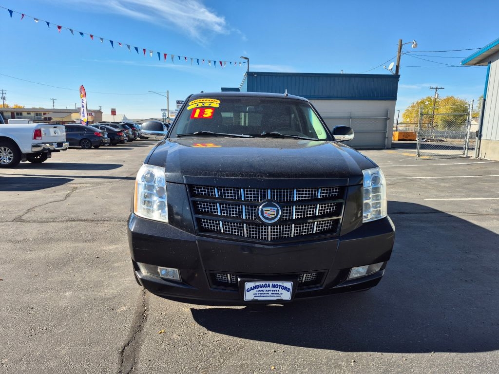 Cadillac Escalade  2013