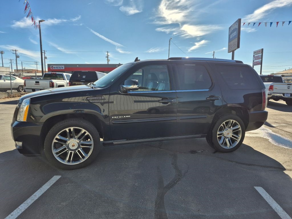 Cadillac Escalade  2013