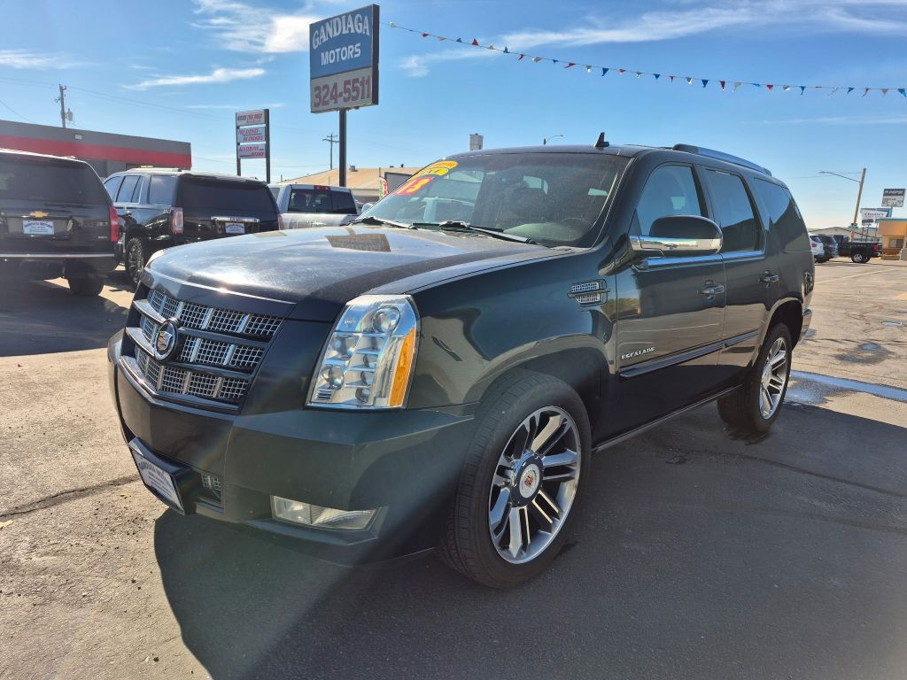 Cadillac Escalade  2013