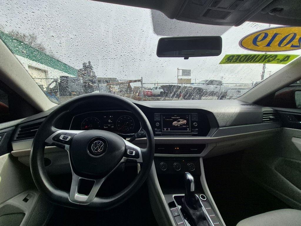 Volkswagen Jetta  2019