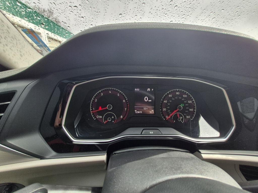 Volkswagen Jetta  2019