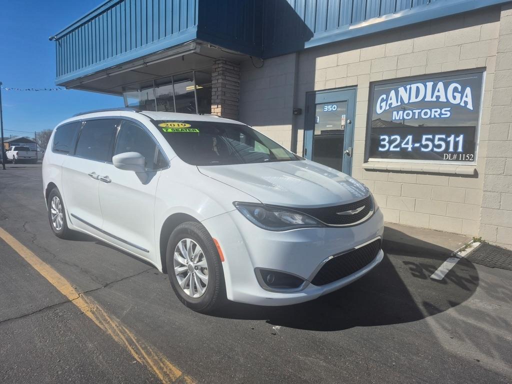 Chrysler Pacifica  2019