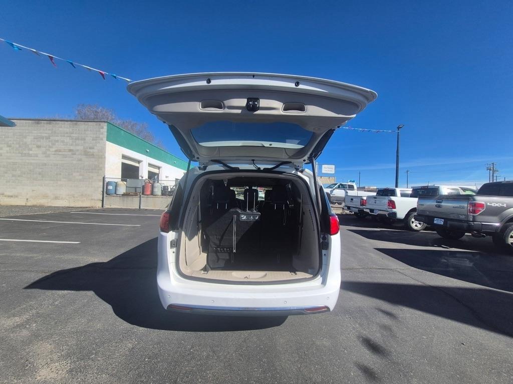 Chrysler Pacifica  2019