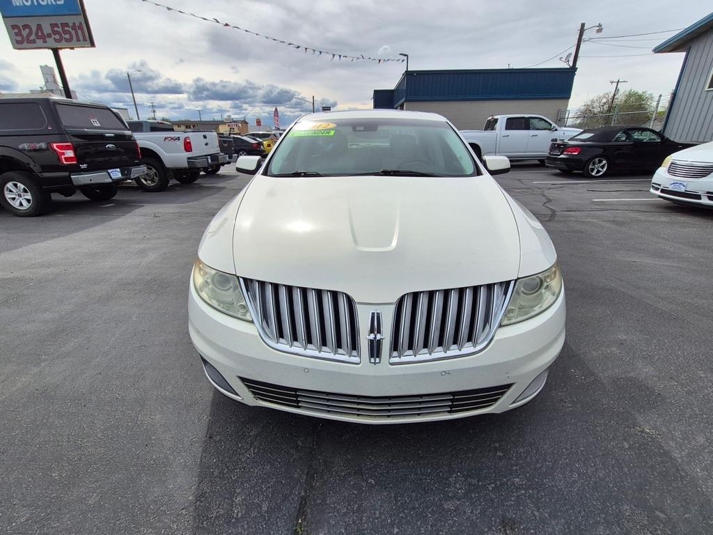 Lincoln MKS  2012