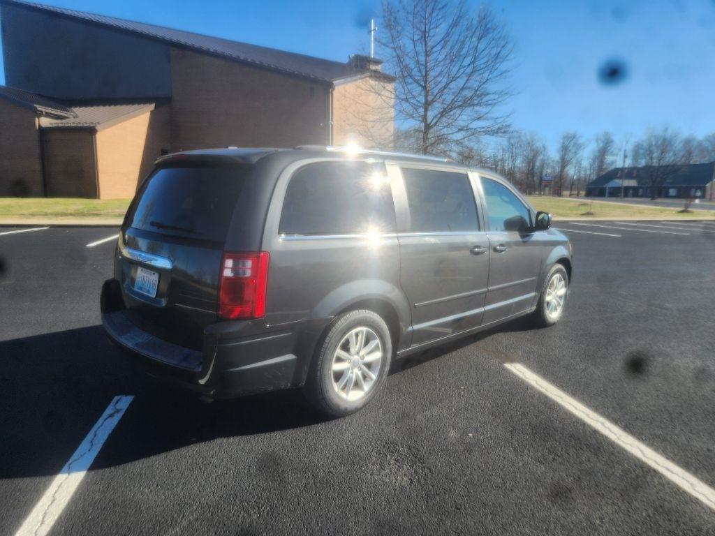 Dodge Grand Caravan Crew 2012