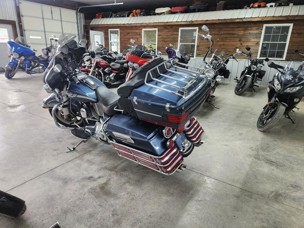 Harley-Davidson FLHTCUI  2003