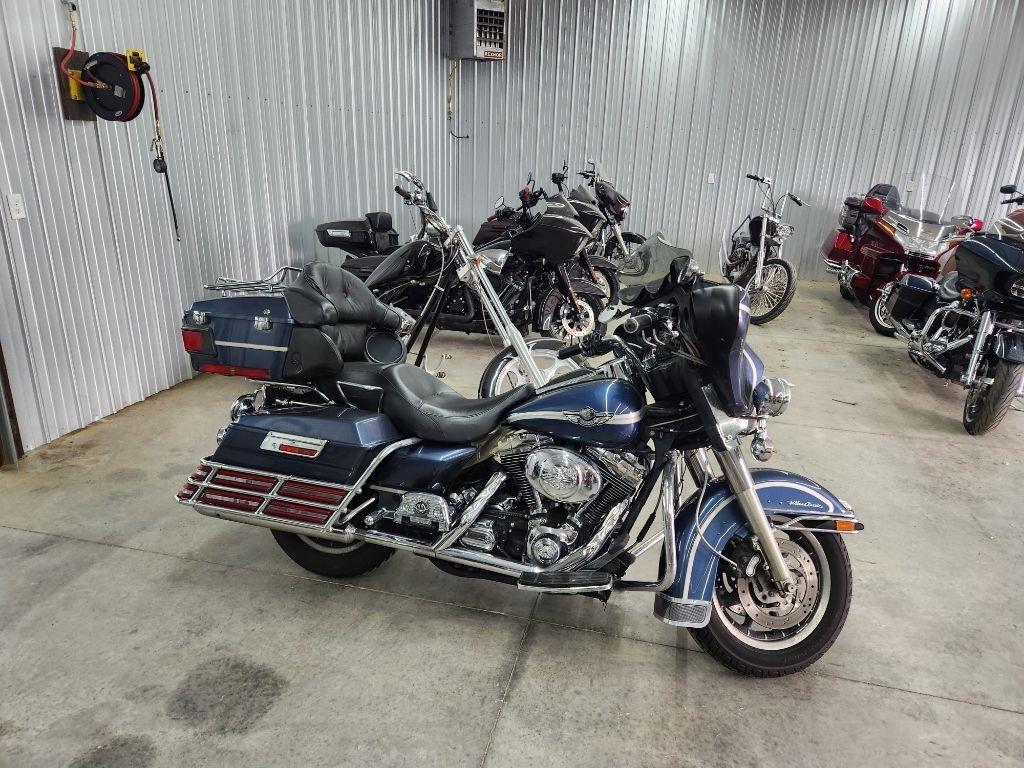 Harley-Davidson FLHTCUI  2003