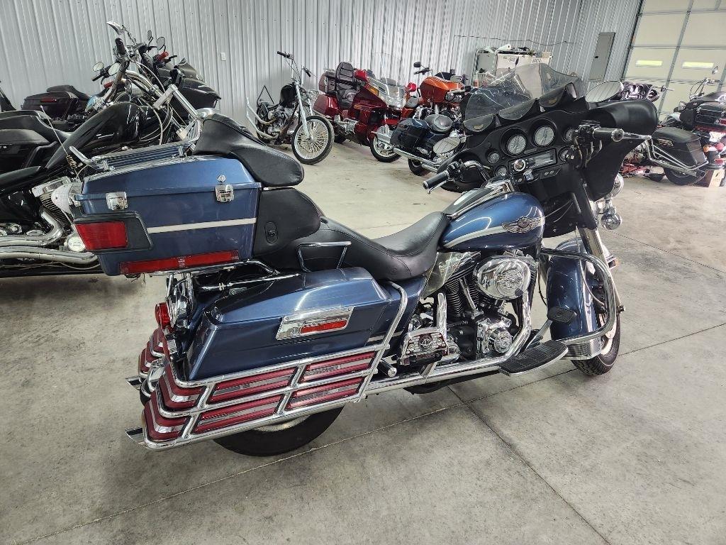 Harley-Davidson FLHTCUI  2003