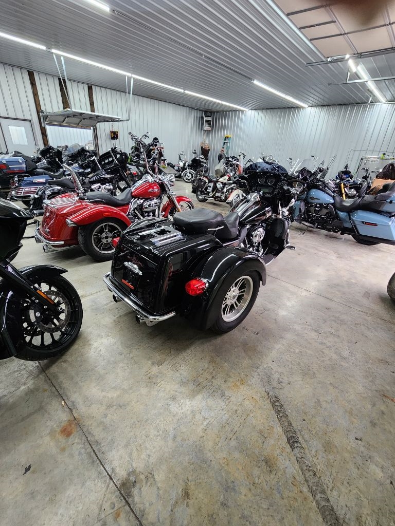 2009 Harley-Davidson FLHTCUTG 