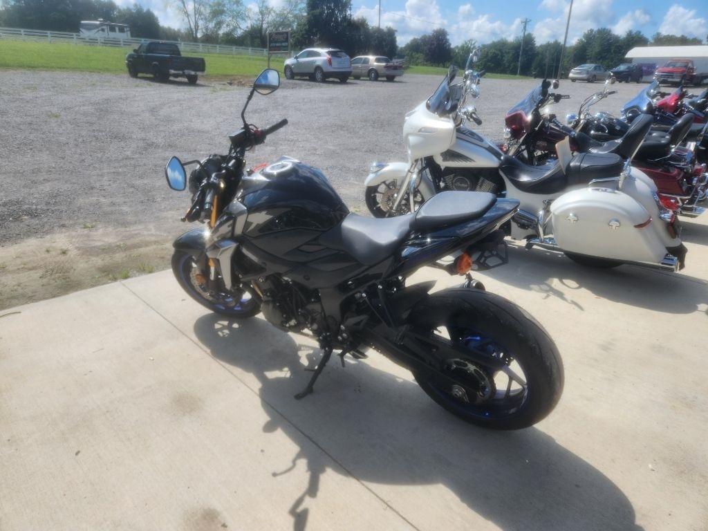 Suzuki GSX-S750  2023