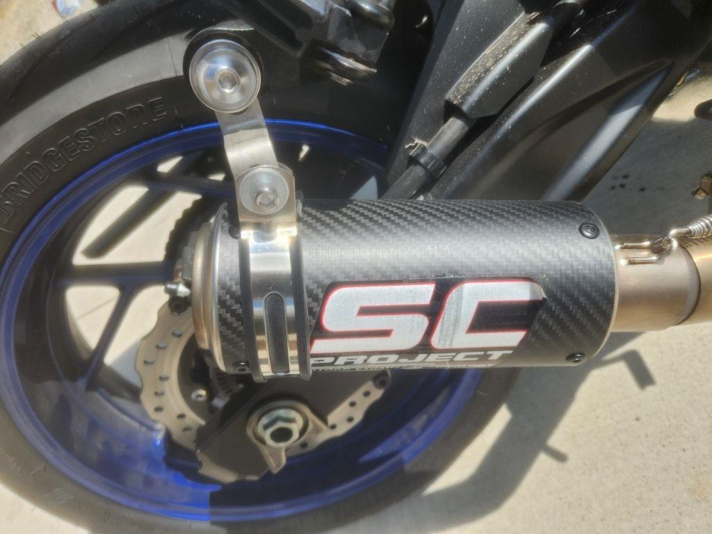 Suzuki GSX-S750  2023