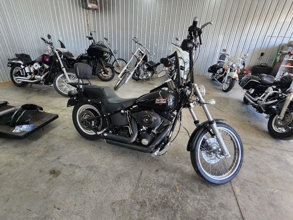 Harley-Davidson FXSTB  2002