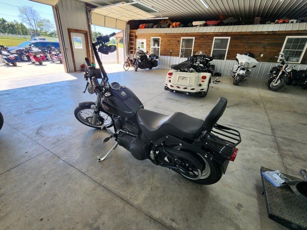 Harley-Davidson FXSTB  2002