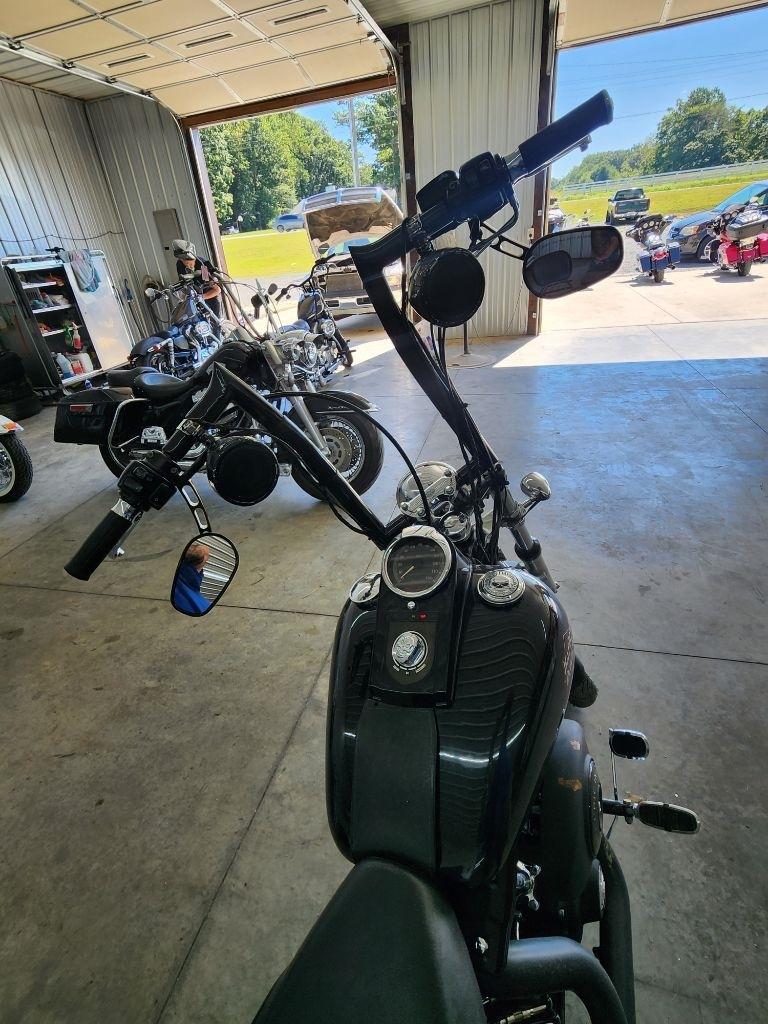 Harley-Davidson FXSTB  2002