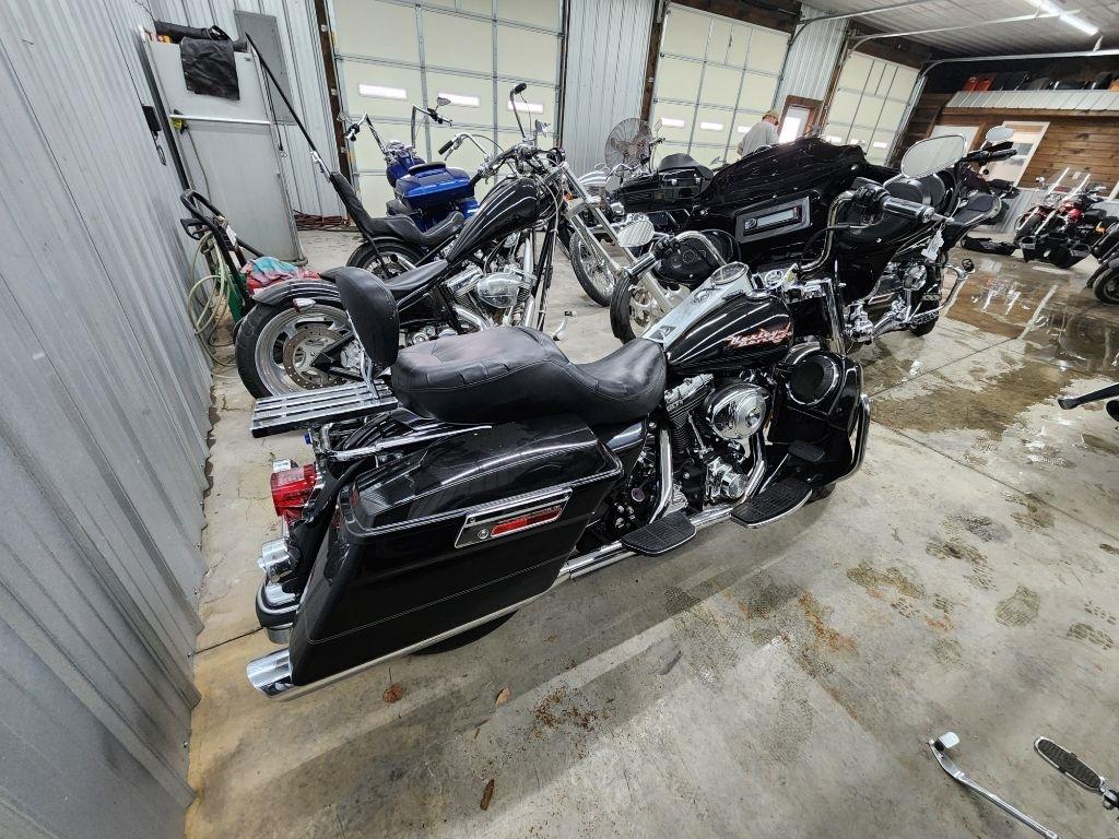 Harley-Davidson FLHR  2004