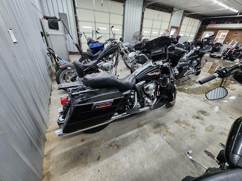 Harley-Davidson FLHR  2004