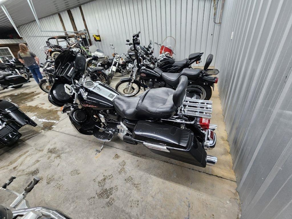 Harley-Davidson FLHR  2004