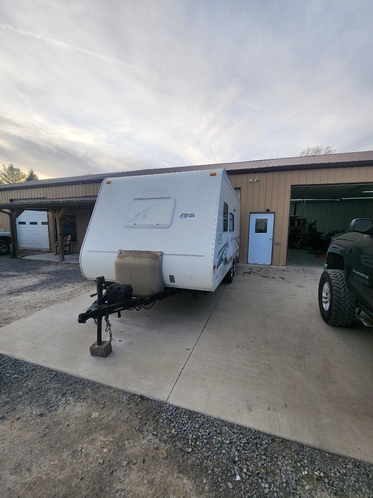 R-Vision Trail-Cruiser (SBS)  2020