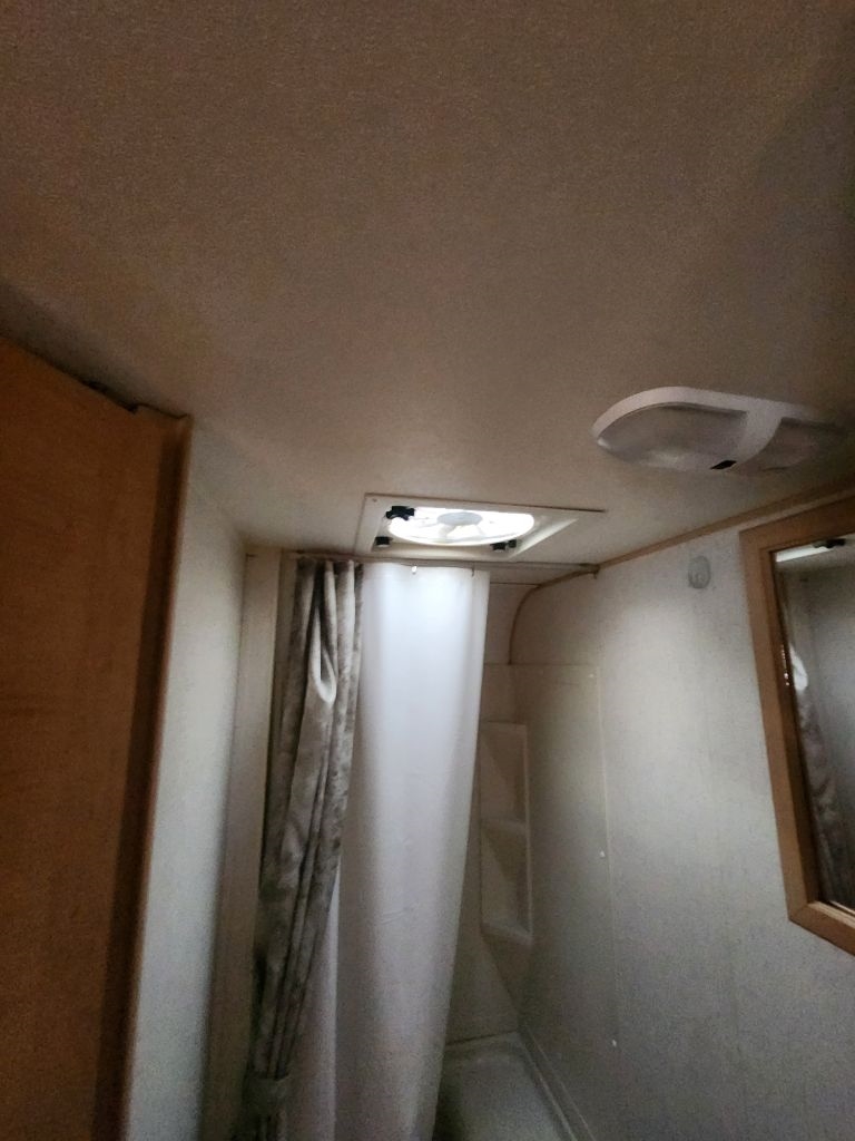 R-Vision Trail-Cruiser (SBS)  2020